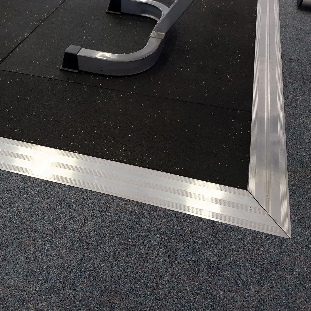 Rubber Gym Flooring Aluminium Trim